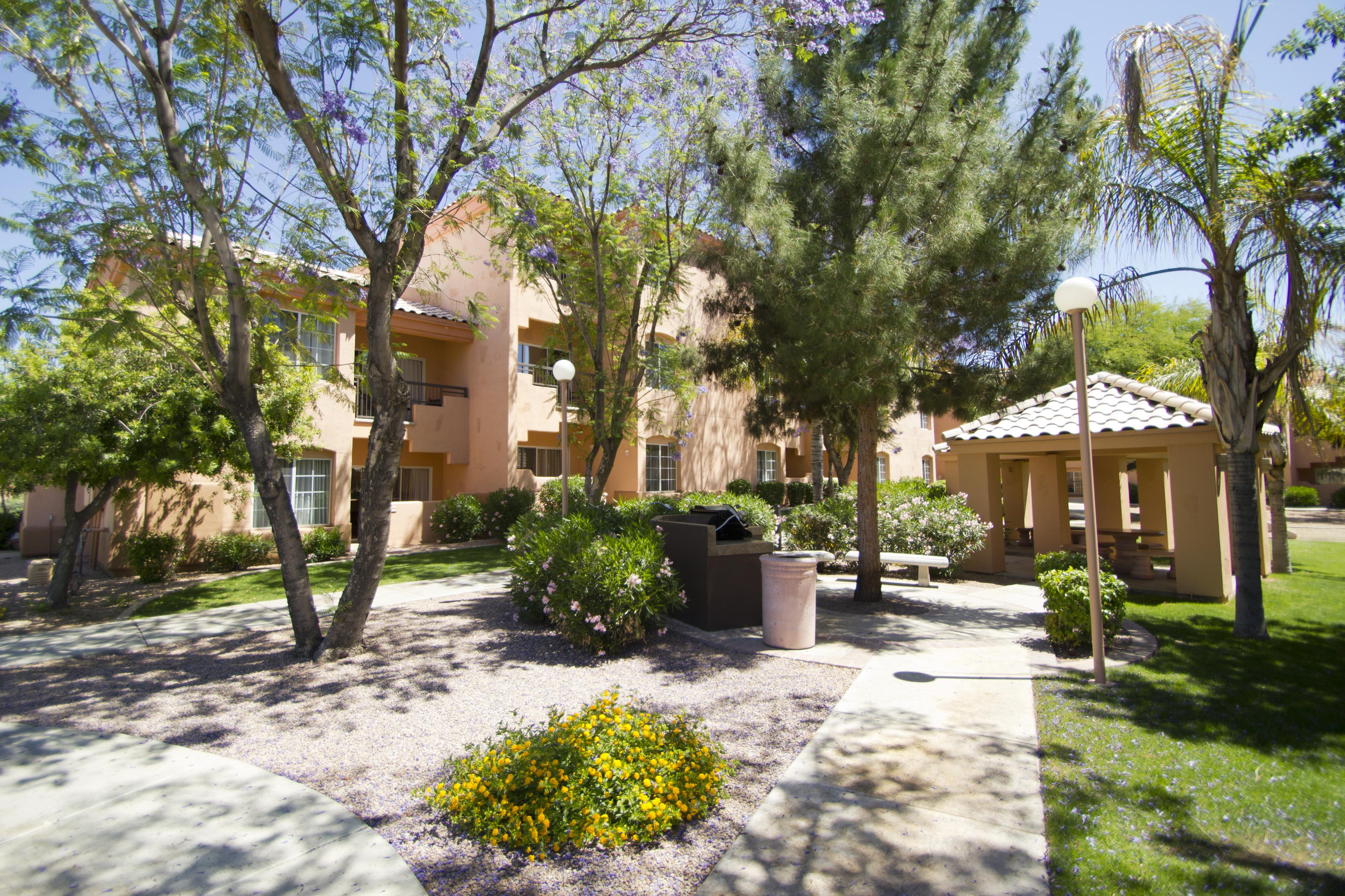 Hilton Vacation Club Scottsdale Villa Mirage Exterior photo