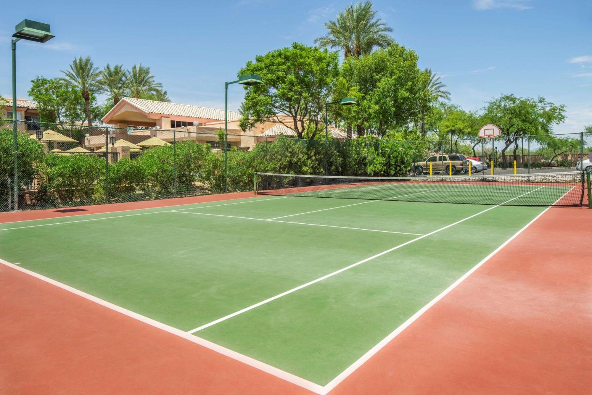 Hilton Vacation Club Scottsdale Villa Mirage Exterior photo